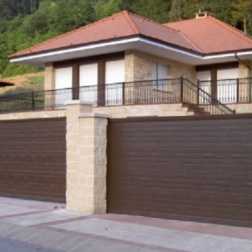 Puertas metálicas automáticas