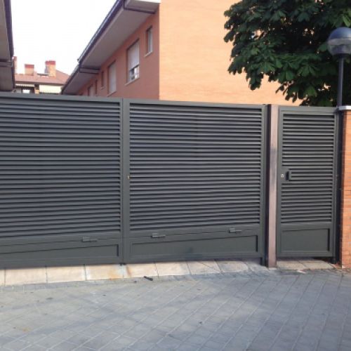 Puertas de garaje de metal